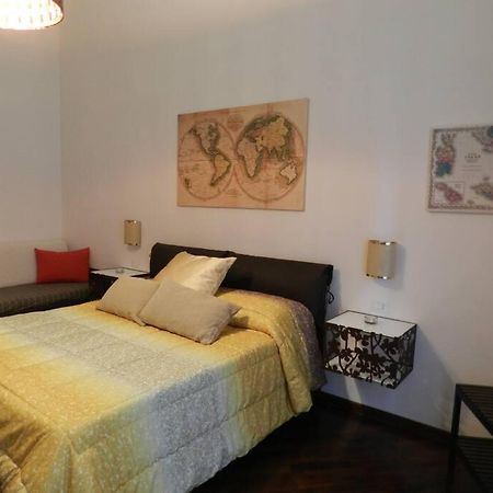 B&B Domus Garibaldi サレルノ エクステリア 写真