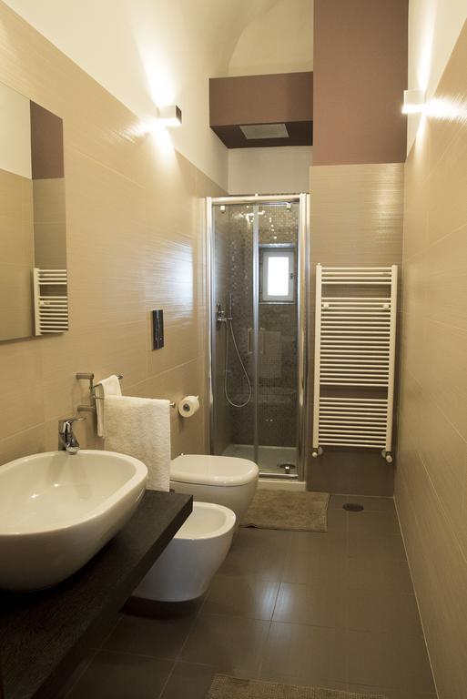 B&B Domus Garibaldi サレルノ エクステリア 写真